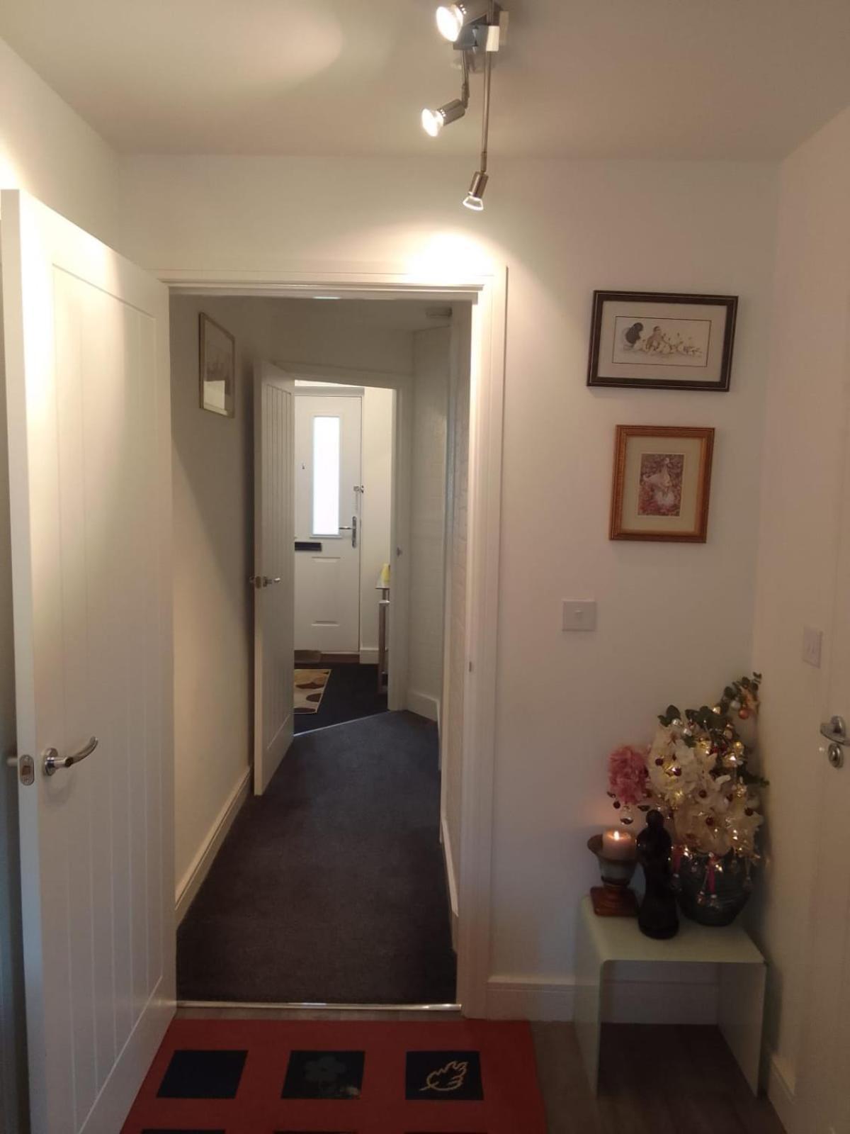 Cosy Stay In Walsall By Ideal Home Bloxwich Buitenkant foto
