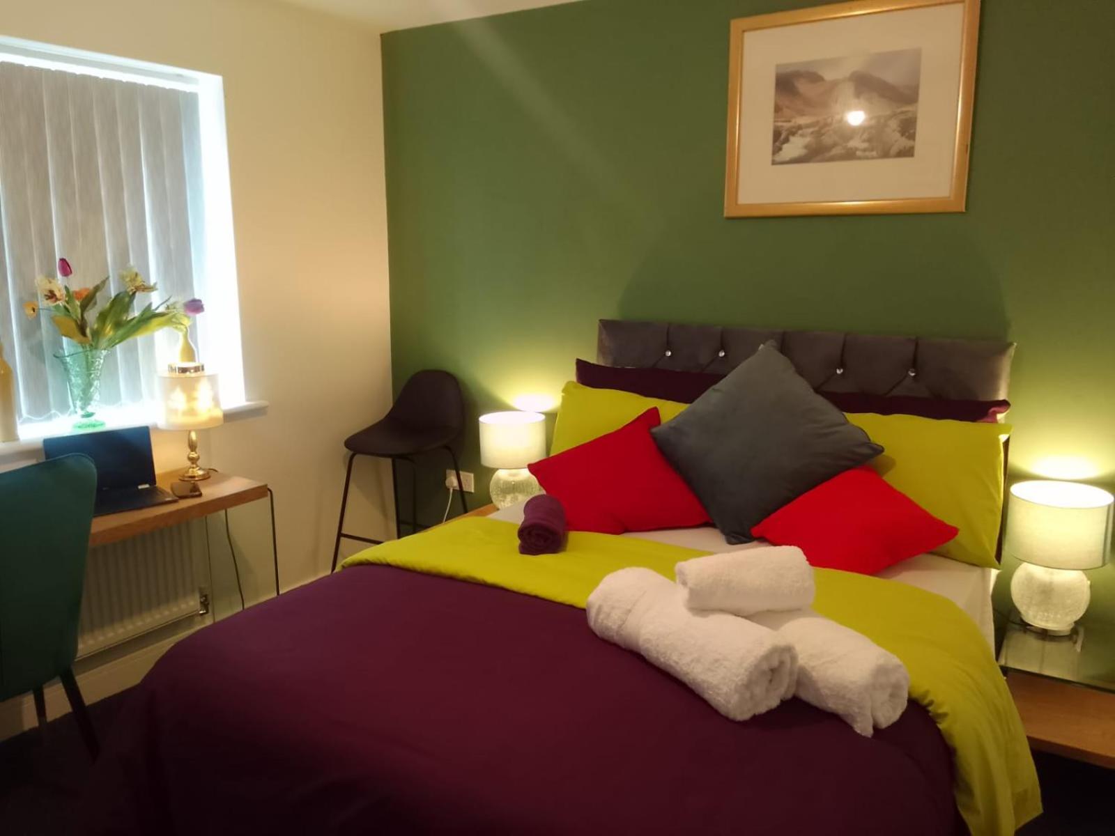 Cosy Stay In Walsall By Ideal Home Bloxwich Buitenkant foto