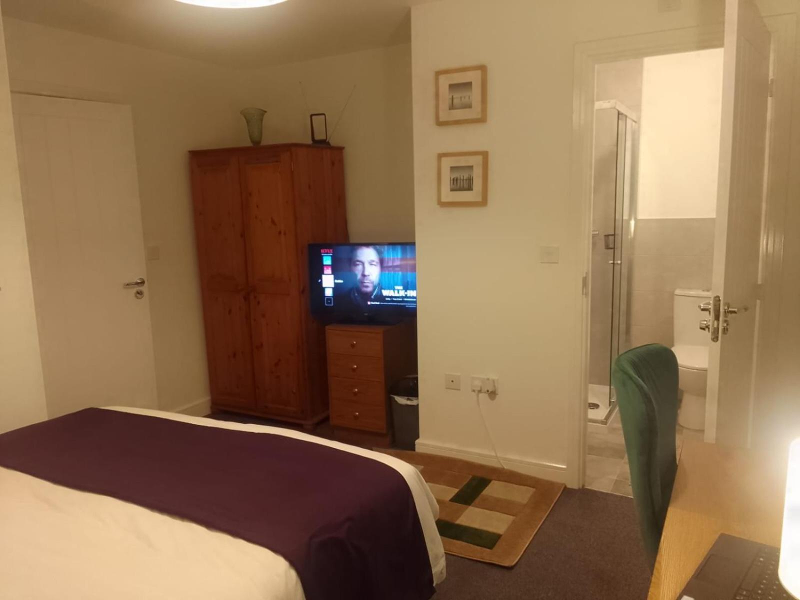 Cosy Stay In Walsall By Ideal Home Bloxwich Buitenkant foto